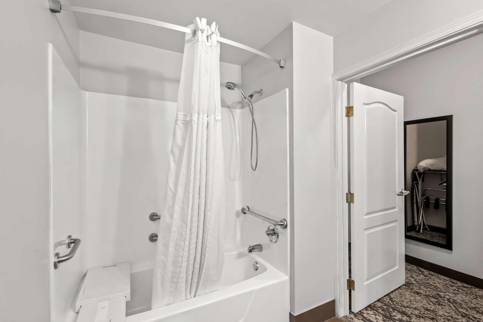 Best Western Fort Wayne Inn & Suites North Zewnętrze zdjęcie